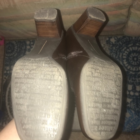 naturalizer claire leather booties